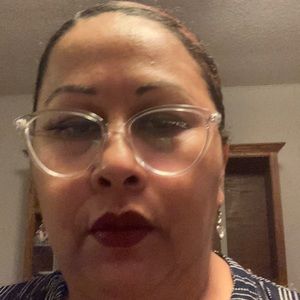 Meet your Posher, Dolores